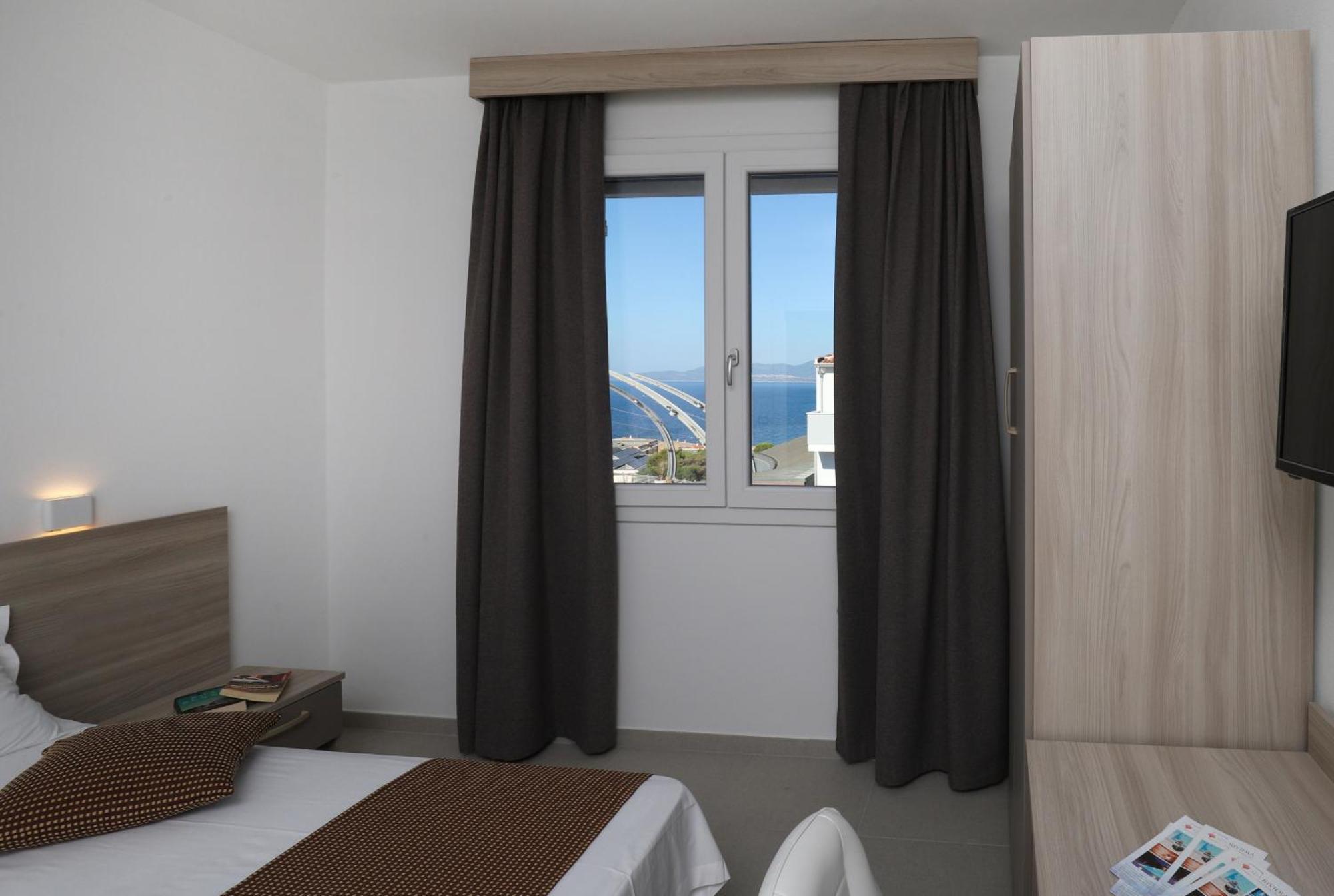 The Square Castelsardo Ξενοδοχείο Εξωτερικό φωτογραφία